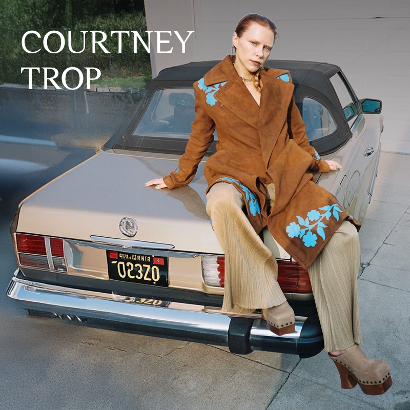 Courtney trop wearing barbara