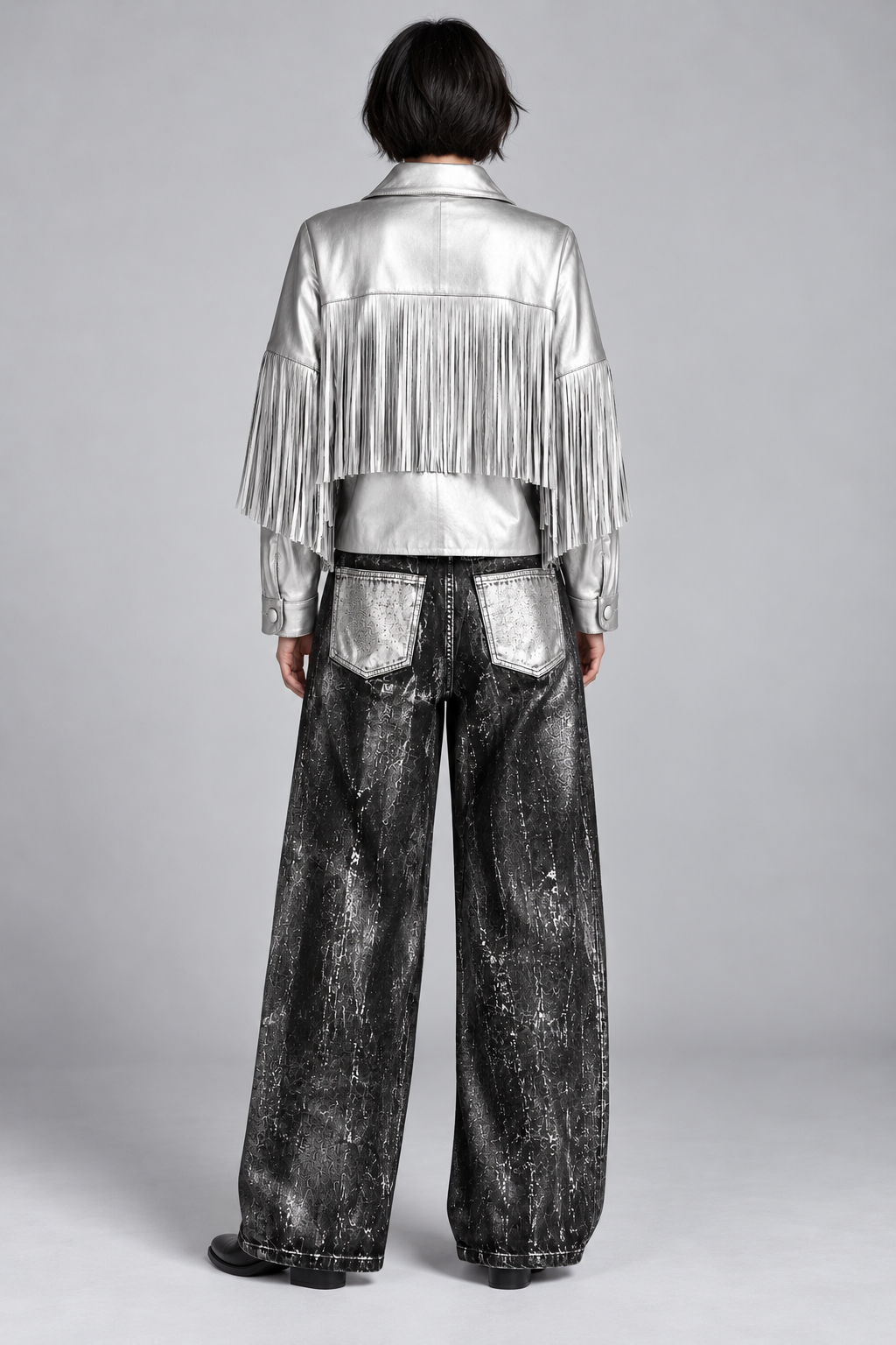 black/silver